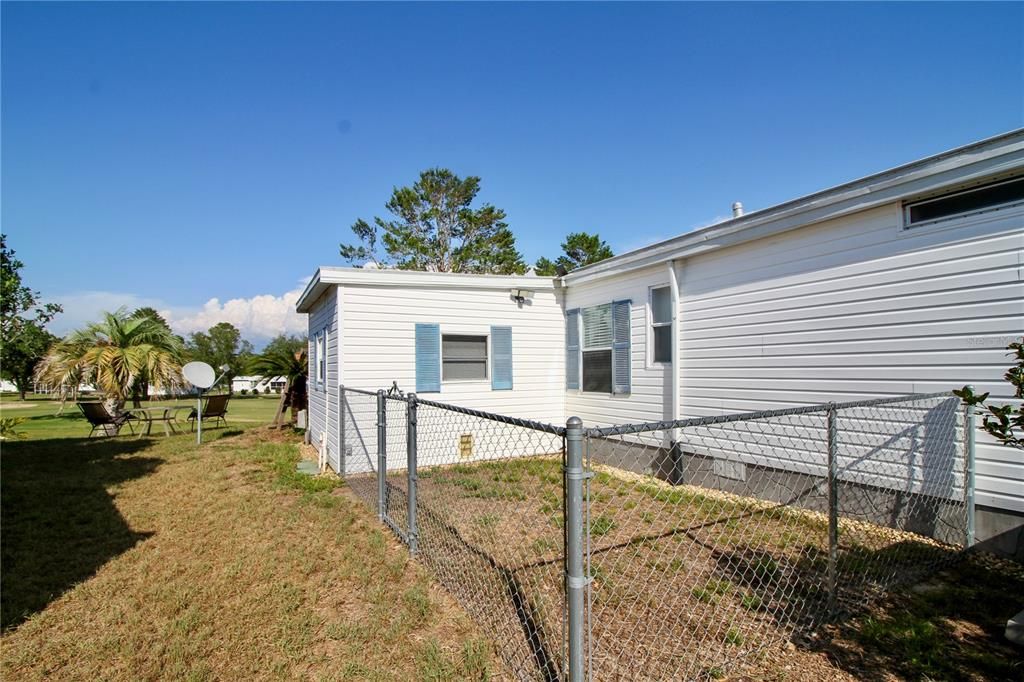 Activo con contrato: $214,900 (2 camas, 2 baños, 1562 Pies cuadrados)