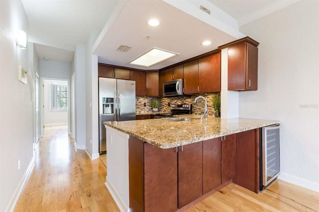 待售: $520,000 (3 贝兹, 3 浴室, 1834 平方英尺)