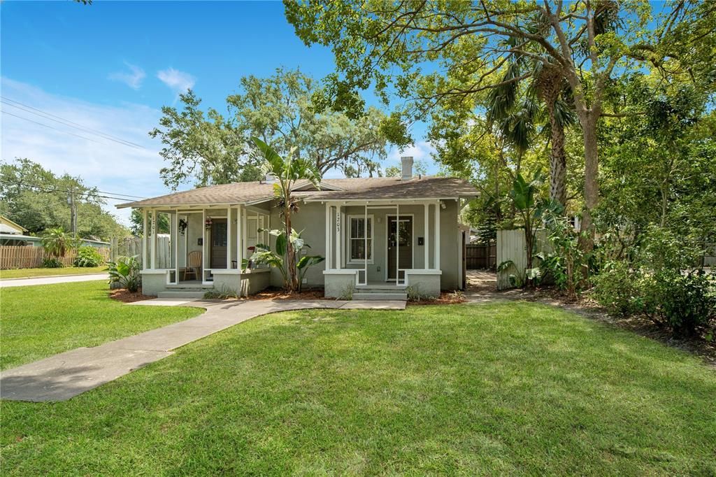 最近售出: $625,000 (4 贝兹, 0 浴室, 2304 平方英尺)