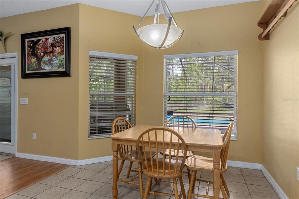 На продажу: $589,000 (5 спален, 3 ванн, 3107 Квадратных фут)