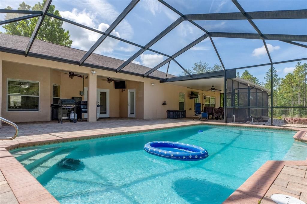 На продажу: $589,000 (5 спален, 3 ванн, 3107 Квадратных фут)