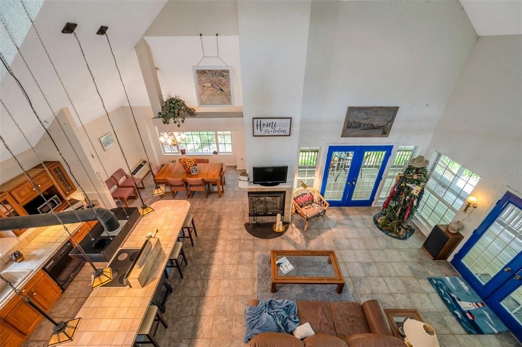 For Sale: $625,000 (2 beds, 2 baths, 2193 Square Feet)