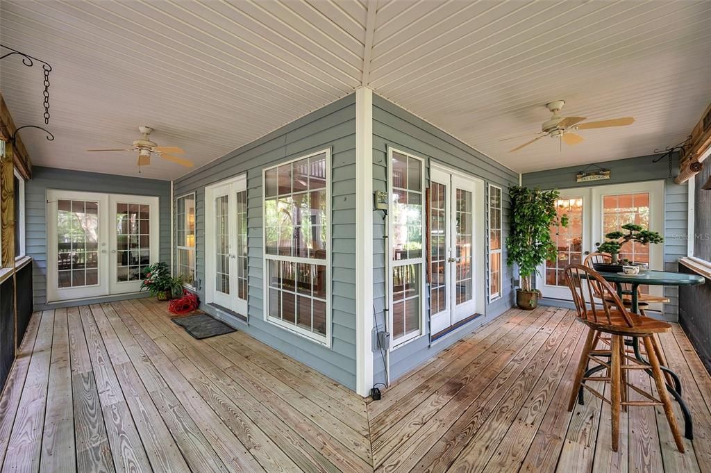 For Sale: $625,000 (2 beds, 2 baths, 2193 Square Feet)