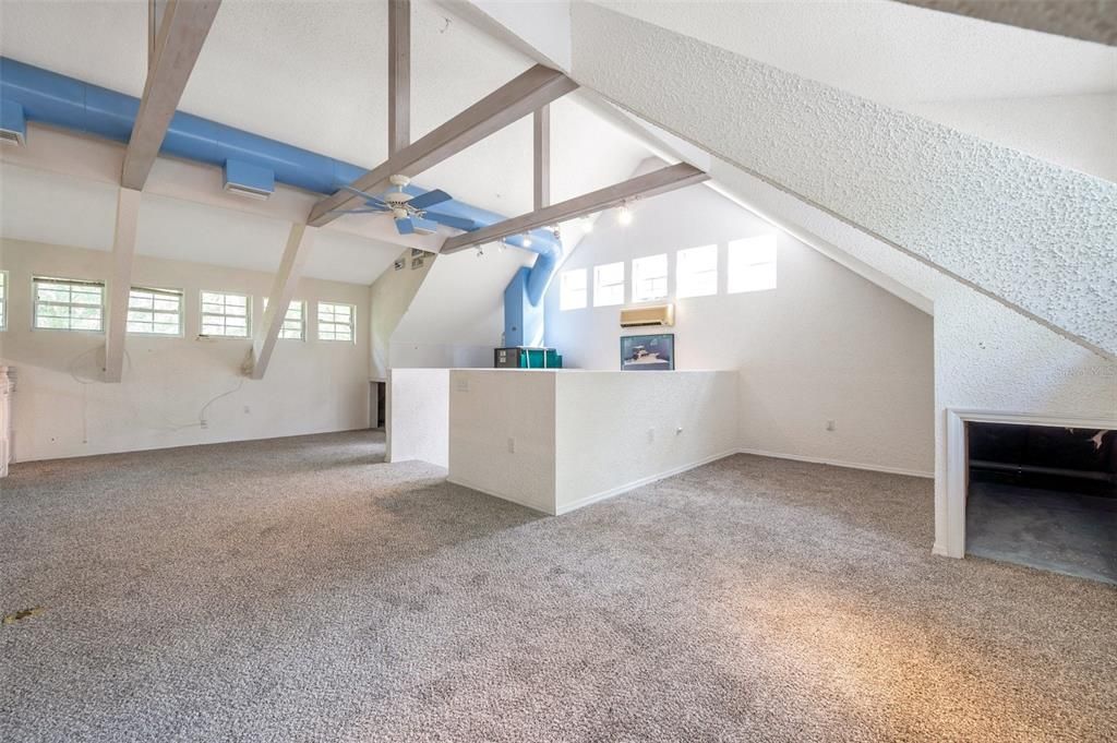 For Sale: $625,000 (2 beds, 2 baths, 2193 Square Feet)