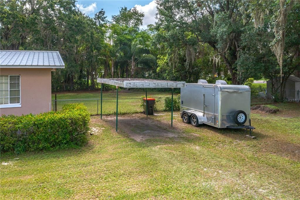 Под контрактом: $174,900 (3 спален, 2 ванн, 1514 Квадратных фут)