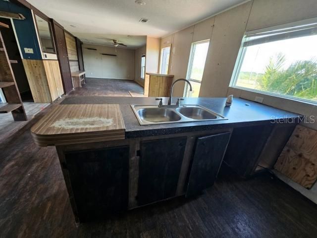 For Sale: $165,000 (4 beds, 2 baths, 2037 Square Feet)