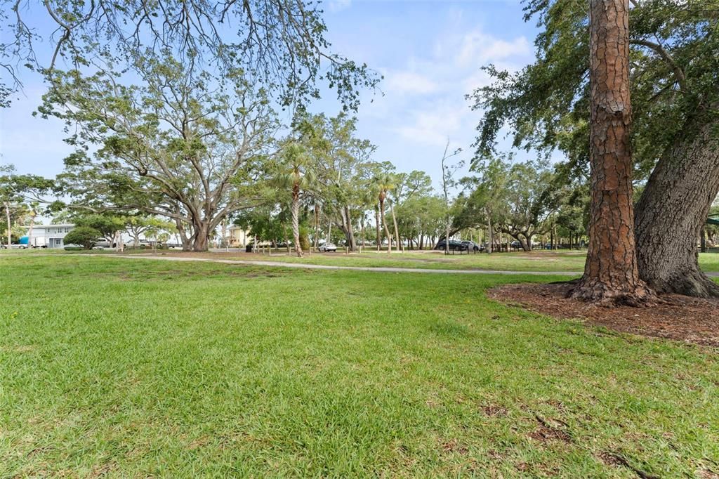 For Sale: $775,000 (4 beds, 0 baths, 1664 Square Feet)