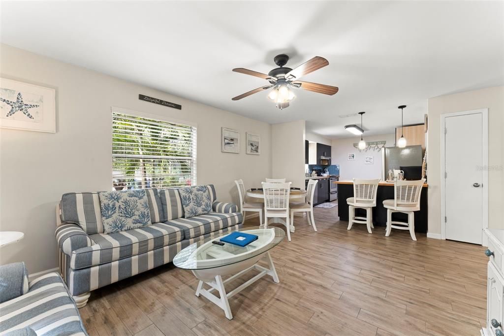 For Sale: $775,000 (4 beds, 0 baths, 1664 Square Feet)