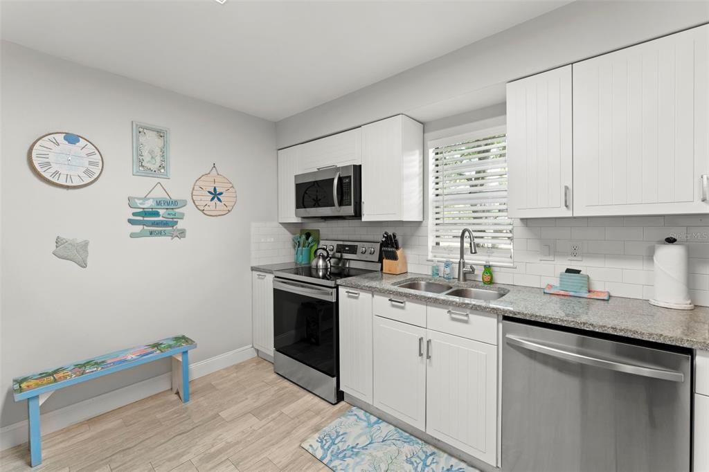 For Sale: $775,000 (4 beds, 0 baths, 1664 Square Feet)