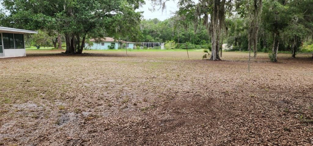 На продажу: $235,000 (2 спален, 2 ванн, 1047 Квадратных фут)