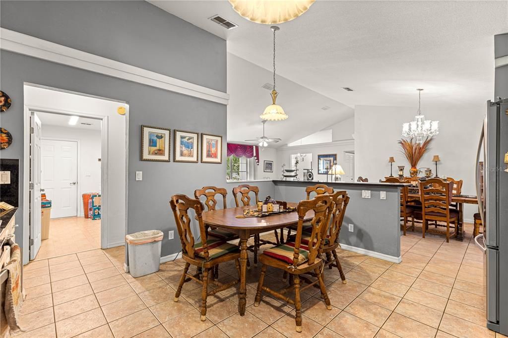 For Sale: $689,900 (3 beds, 3 baths, 2869 Square Feet)