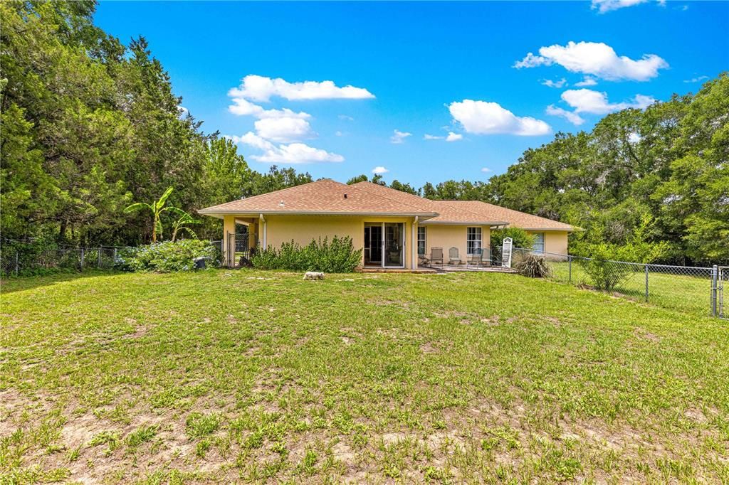 For Sale: $689,900 (3 beds, 3 baths, 2869 Square Feet)