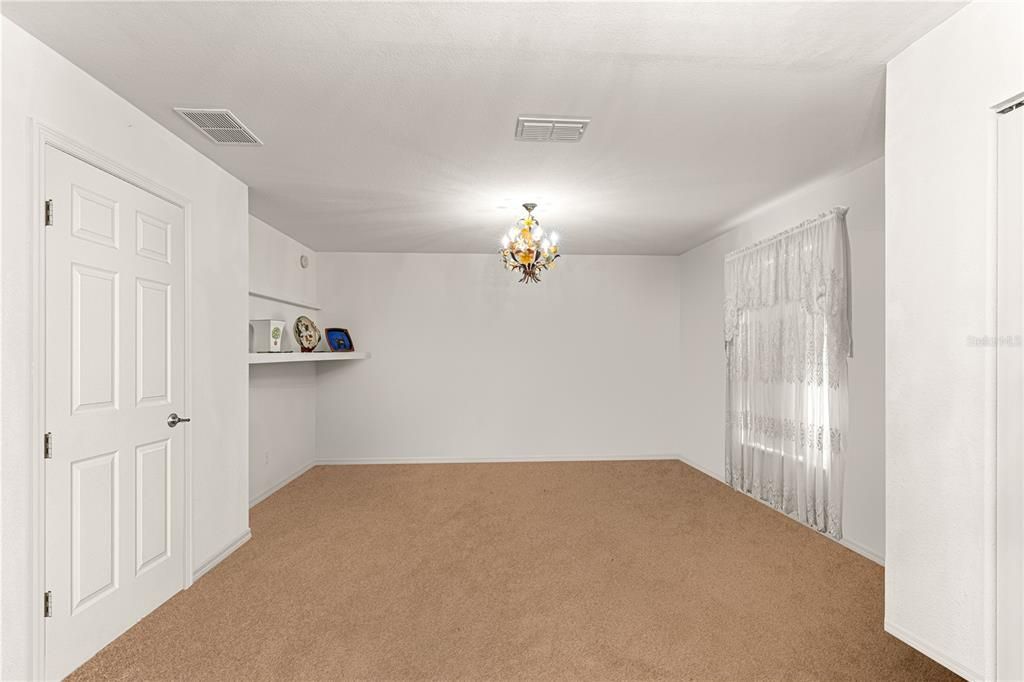 For Sale: $689,900 (3 beds, 3 baths, 2869 Square Feet)