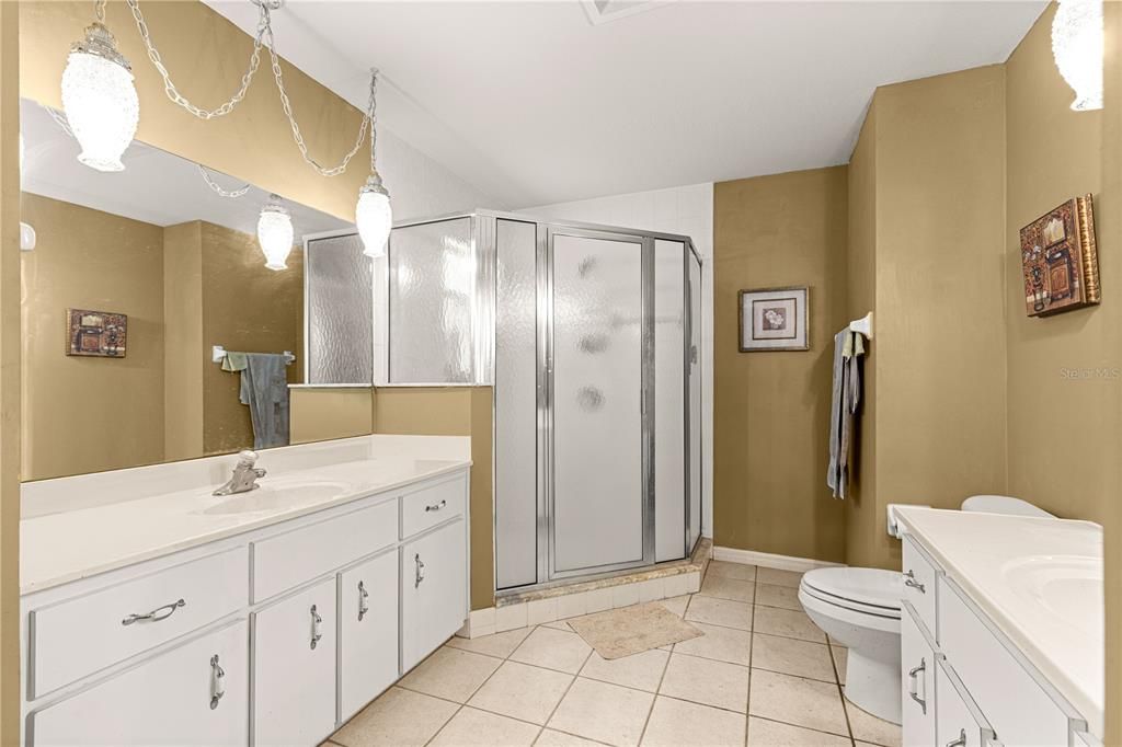 For Sale: $689,900 (3 beds, 3 baths, 2869 Square Feet)