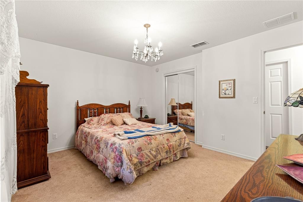 For Sale: $689,900 (3 beds, 3 baths, 2869 Square Feet)