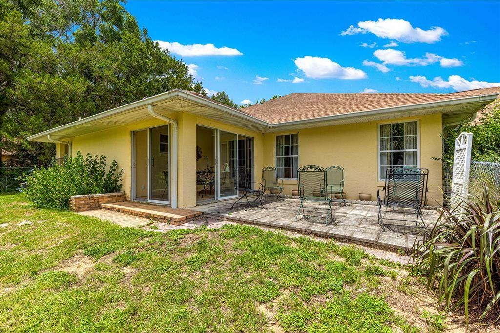 For Sale: $689,900 (3 beds, 3 baths, 2869 Square Feet)