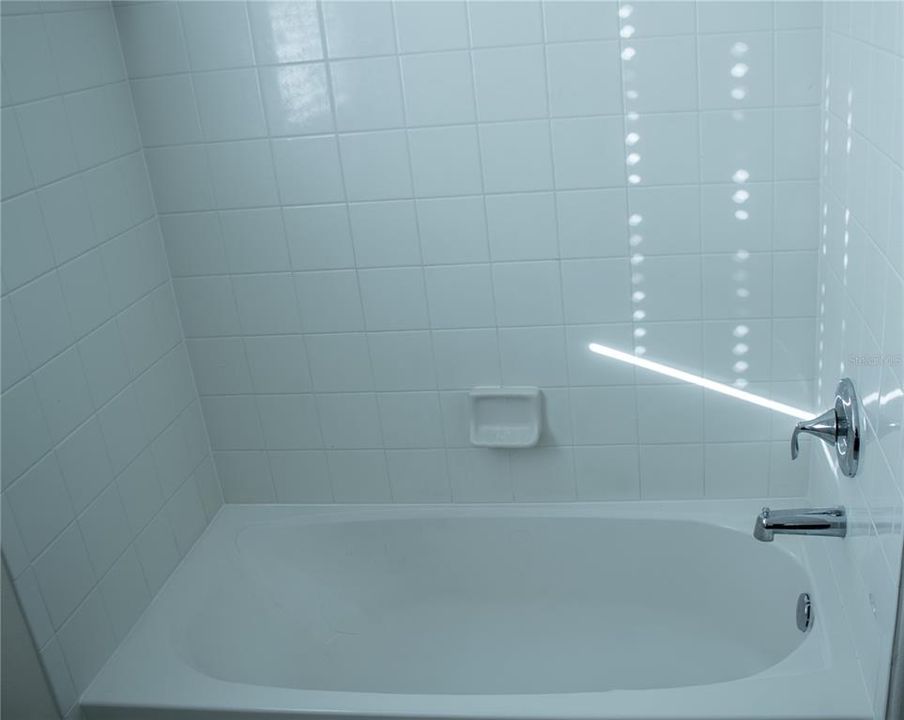 For Sale: $315,377 (3 beds, 2 baths, 1642 Square Feet)