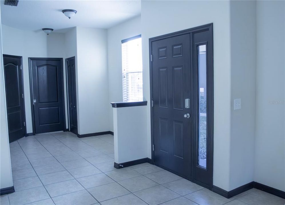 For Sale: $315,377 (3 beds, 2 baths, 1642 Square Feet)