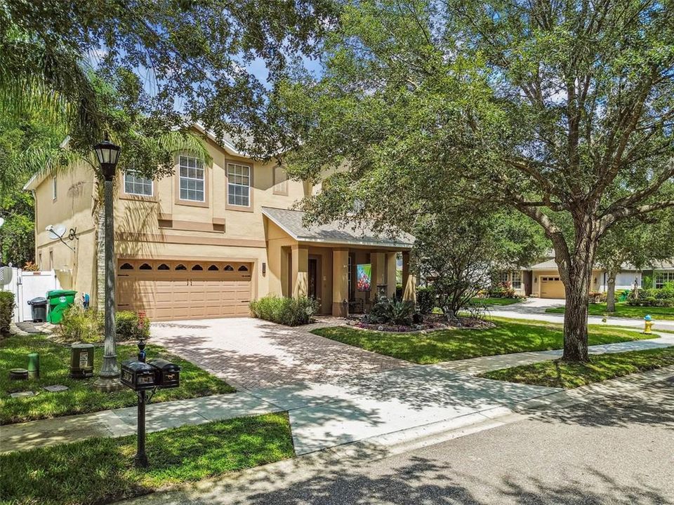 Под контрактом: $449,900 (4 спален, 3 ванн, 2880 Квадратных фут)