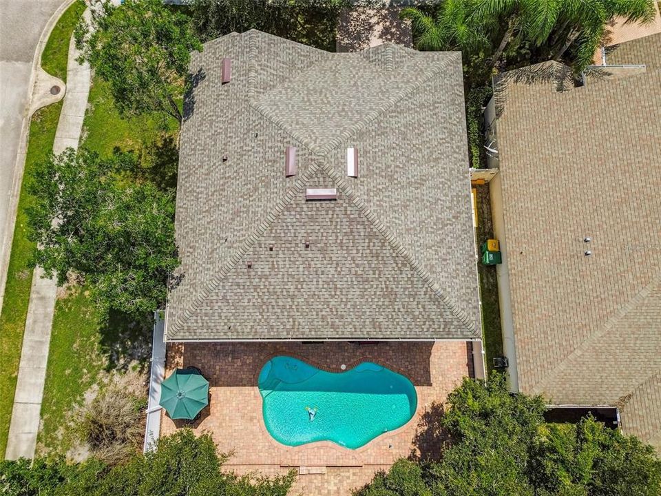 Под контрактом: $449,900 (4 спален, 3 ванн, 2880 Квадратных фут)