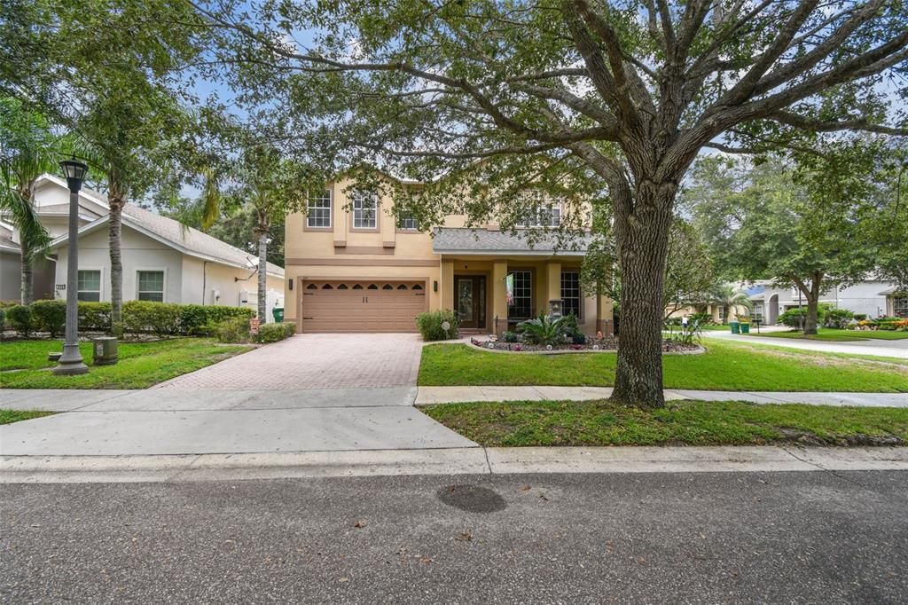 Под контрактом: $449,900 (4 спален, 3 ванн, 2880 Квадратных фут)