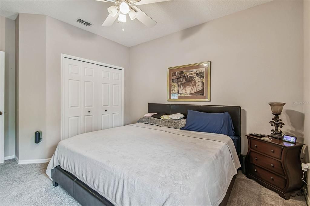 Под контрактом: $449,900 (4 спален, 3 ванн, 2880 Квадратных фут)