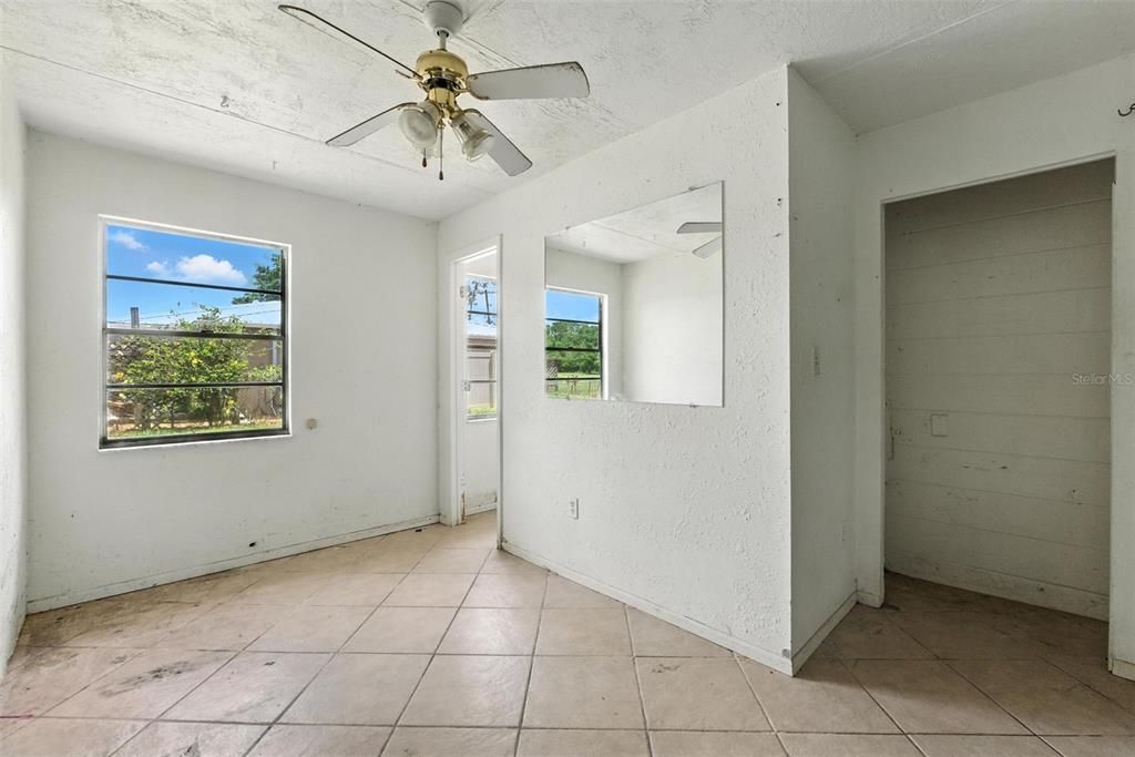 待售: $189,900 (3 贝兹, 3 浴室, 1572 平方英尺)