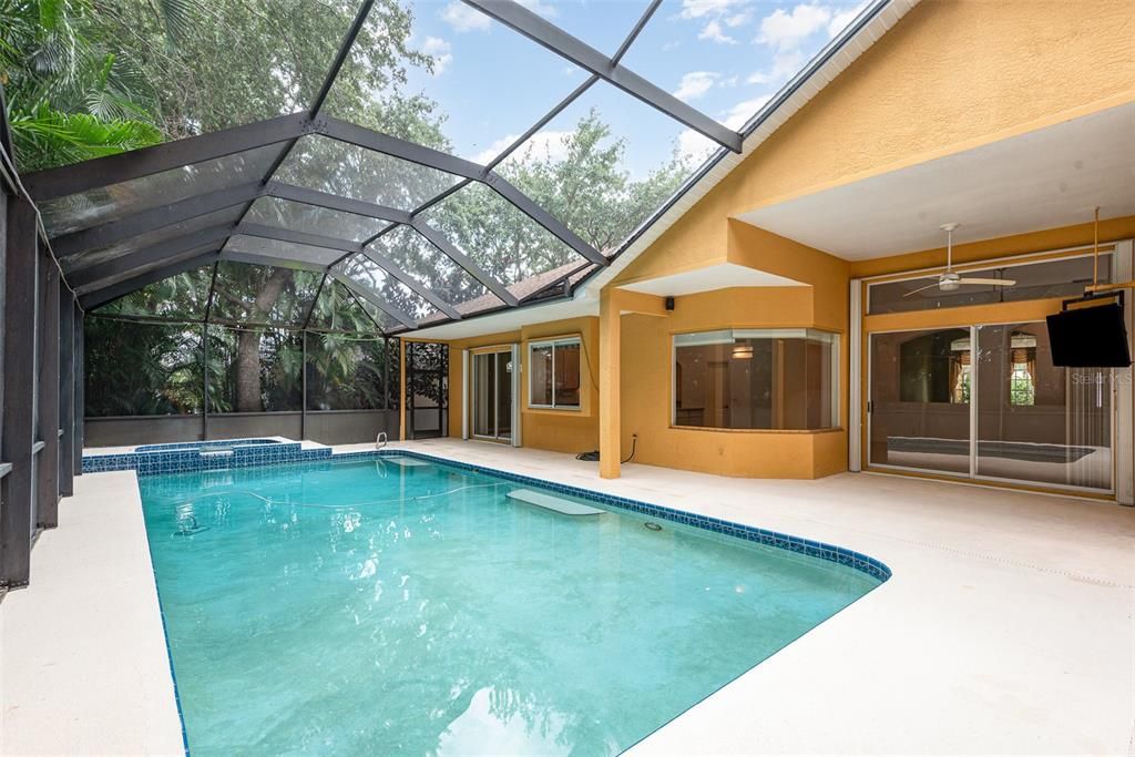 待售: $649,000 (4 贝兹, 3 浴室, 2626 平方英尺)