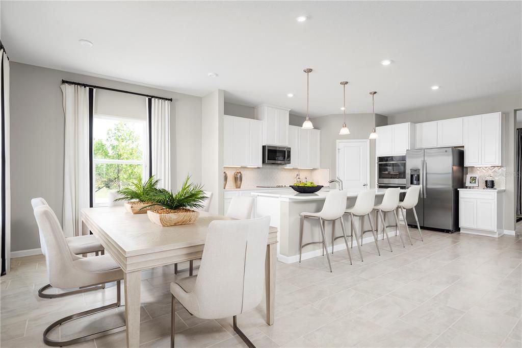 Activo con contrato: $789,859 (4 camas, 3 baños, 3287 Pies cuadrados)