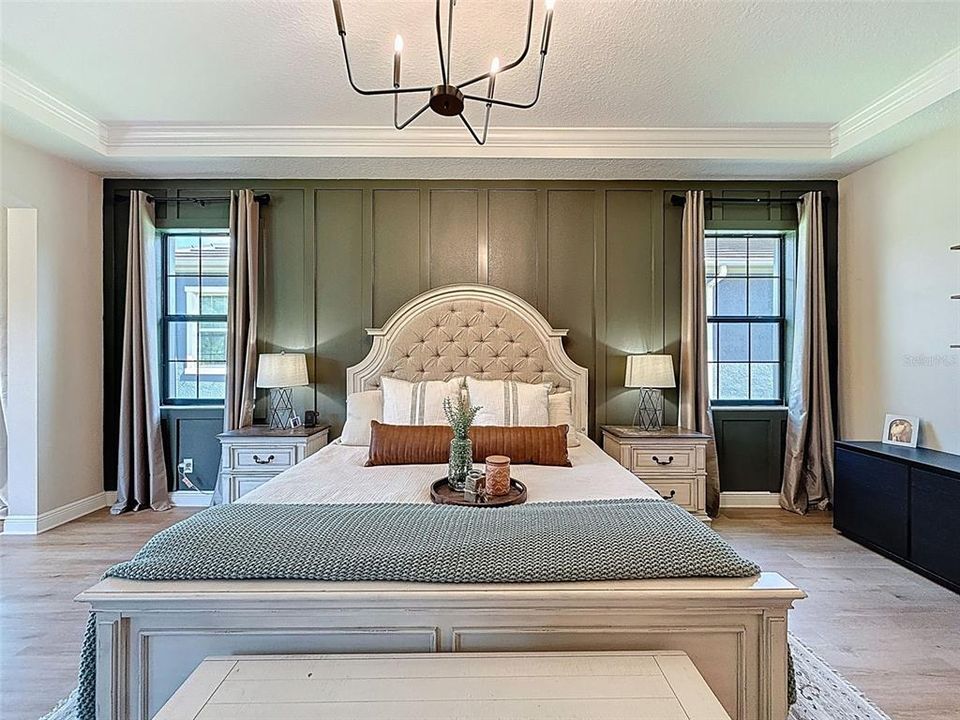 Active With Contract: $999,900 (5 beds, 3 baths, 3343 Square Feet)