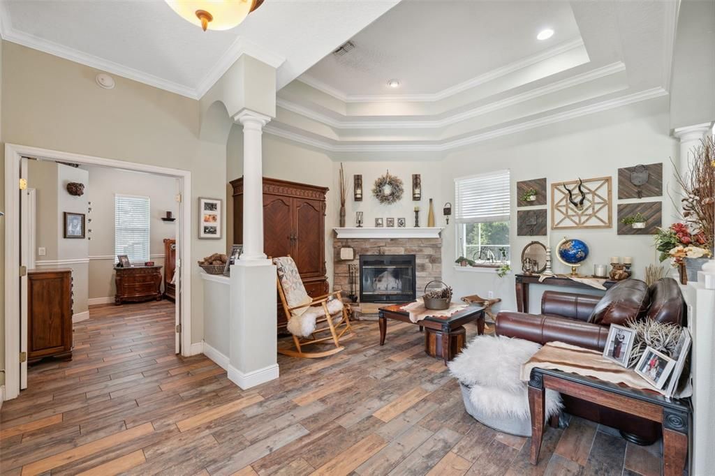 Active With Contract: $525,000 (4 beds, 2 baths, 2949 Square Feet)