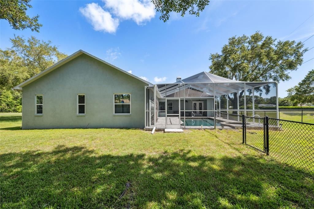 Active With Contract: $525,000 (4 beds, 2 baths, 2949 Square Feet)