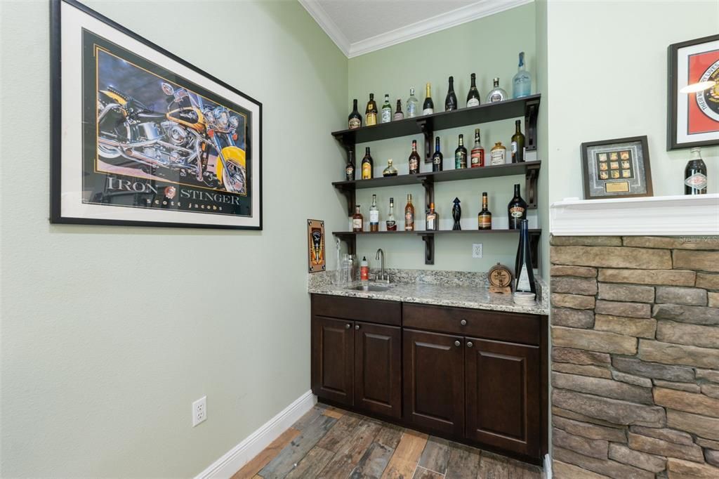 Active With Contract: $525,000 (4 beds, 2 baths, 2949 Square Feet)