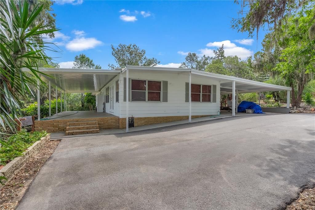 For Sale: $384,999 (3 beds, 2 baths, 1392 Square Feet)