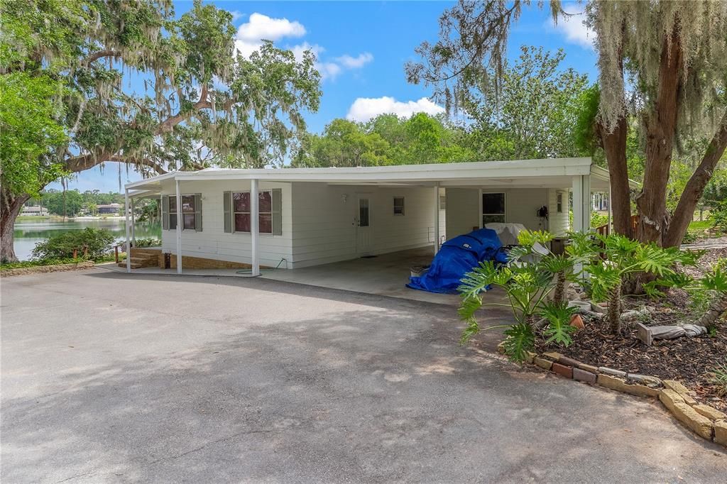 For Sale: $384,999 (3 beds, 2 baths, 1392 Square Feet)