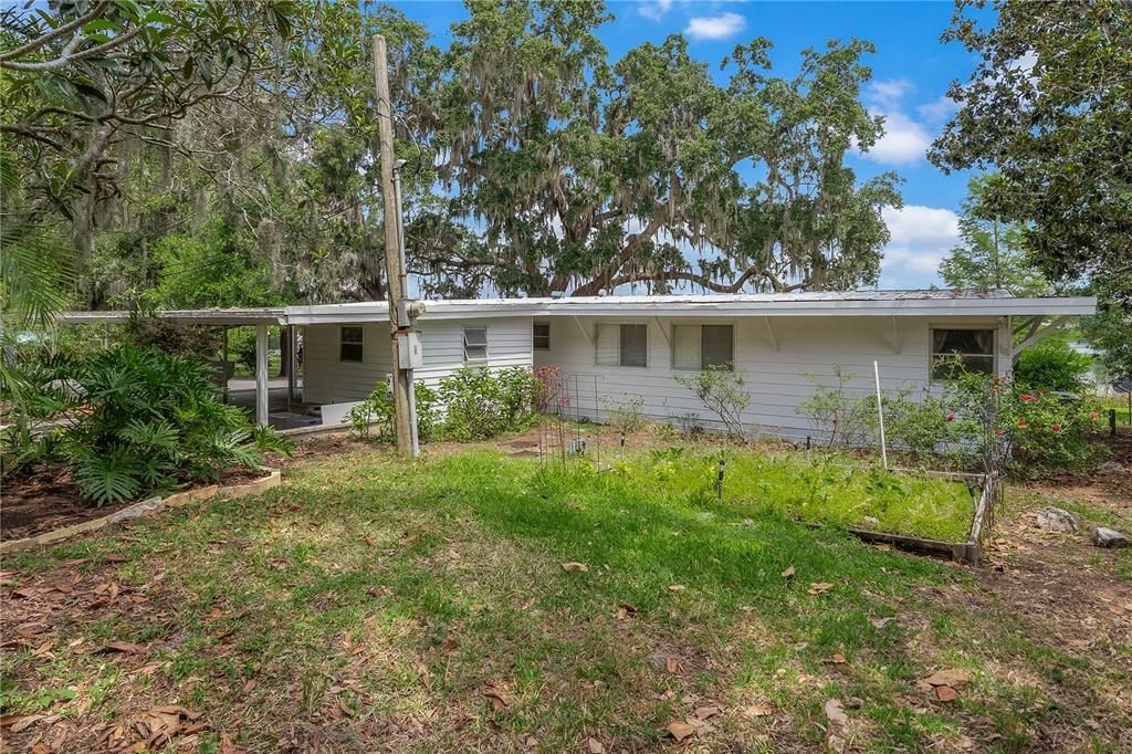 For Sale: $384,999 (3 beds, 2 baths, 1392 Square Feet)