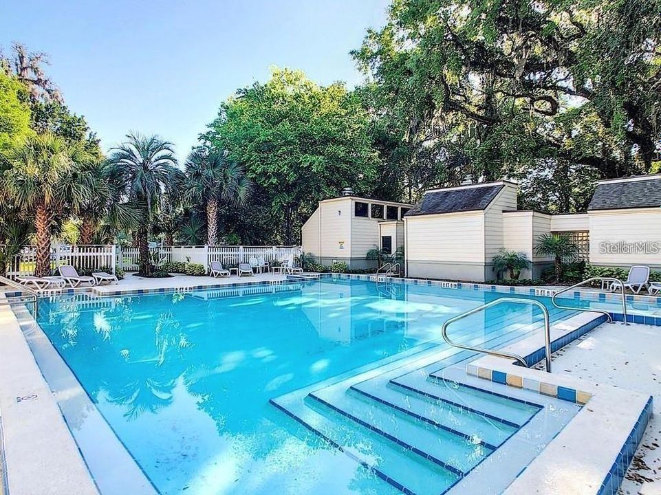 Под контрактом: $155,000 (1 спален, 1 ванн, 963 Квадратных фут)