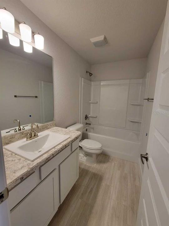 Active With Contract: $447,350 (4 beds, 3 baths, 2508 Square Feet)