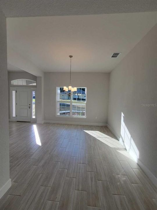 Active With Contract: $447,350 (4 beds, 3 baths, 2508 Square Feet)