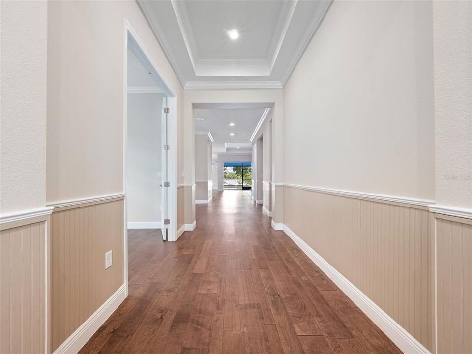 En Venta: $1,295,000 (4 camas, 3 baños, 3153 Pies cuadrados)