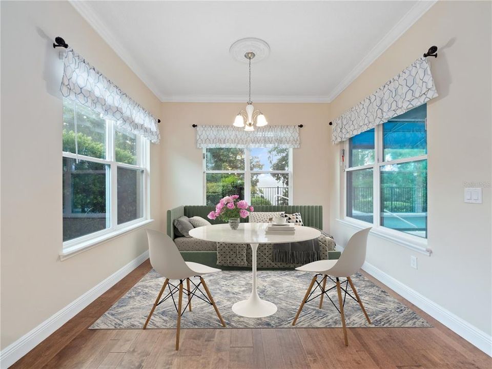 En Venta: $1,295,000 (4 camas, 3 baños, 3153 Pies cuadrados)