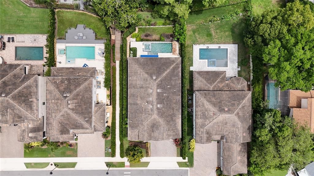 En Venta: $1,295,000 (4 camas, 3 baños, 3153 Pies cuadrados)