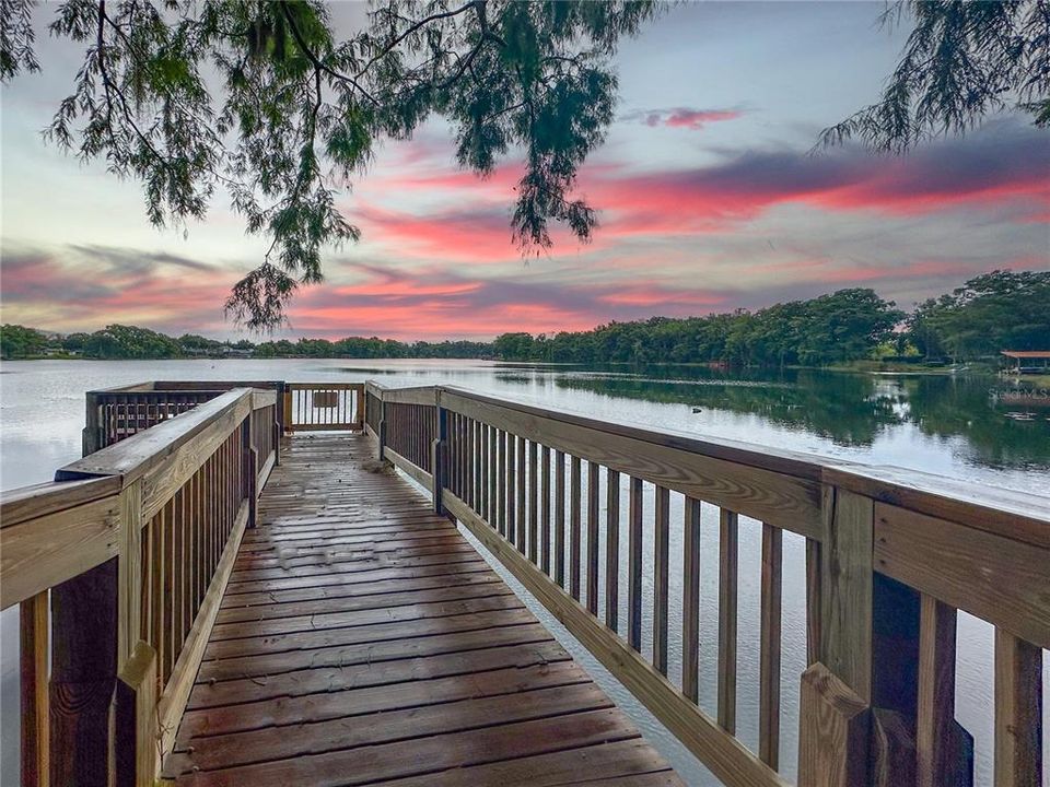 En Venta: $1,295,000 (4 camas, 3 baños, 3153 Pies cuadrados)