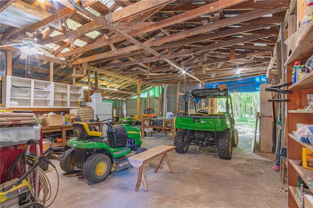 На продажу: $359,900 (3 спален, 2 ванн, 1352 Квадратных фут)