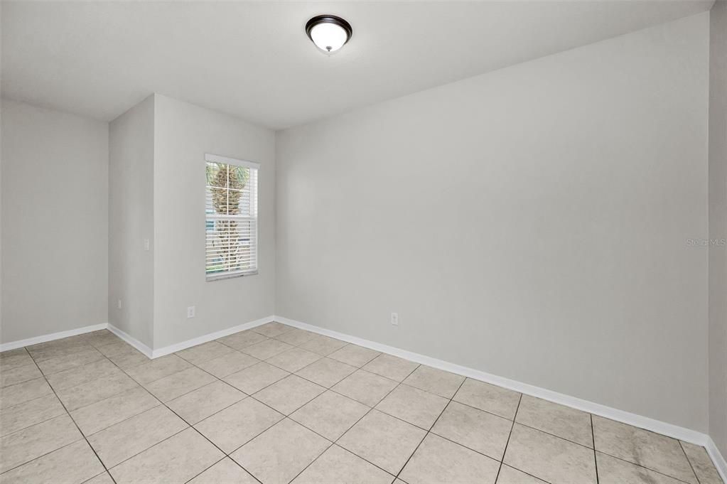 待售: $305,000 (3 贝兹, 3 浴室, 1612 平方英尺)