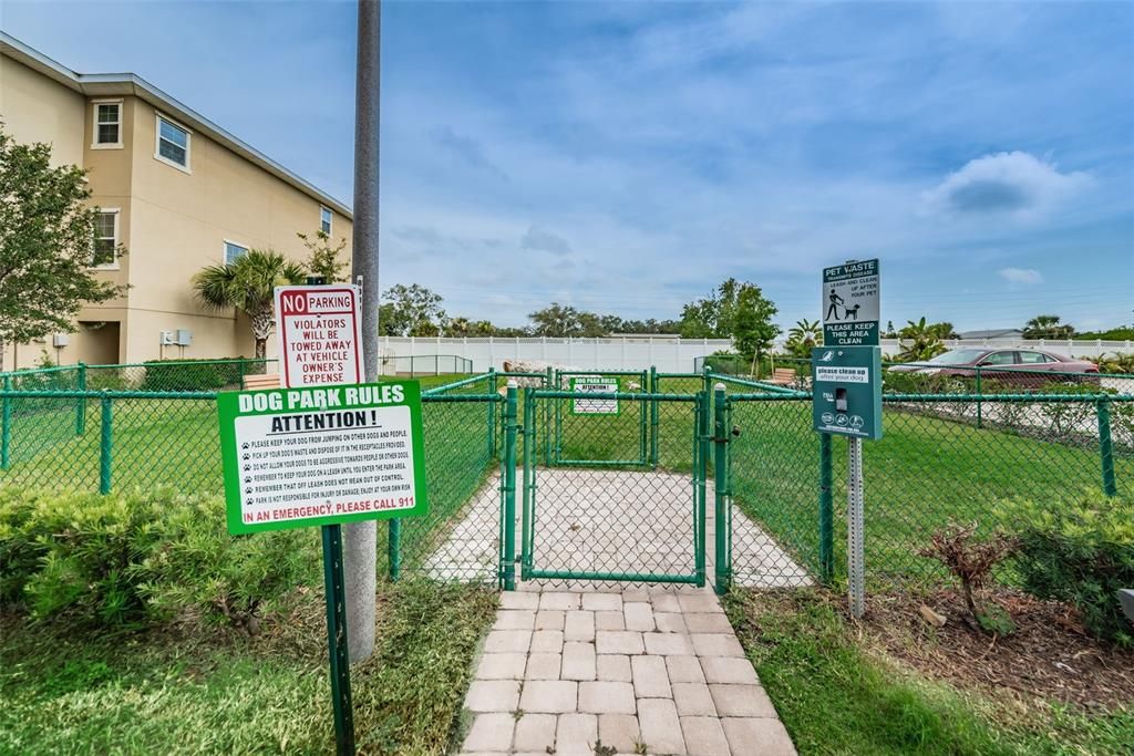 待售: $305,000 (3 贝兹, 3 浴室, 1612 平方英尺)