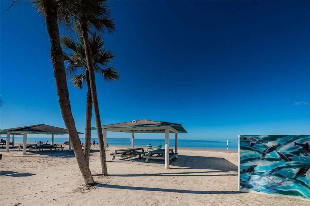 待售: $305,000 (3 贝兹, 3 浴室, 1612 平方英尺)