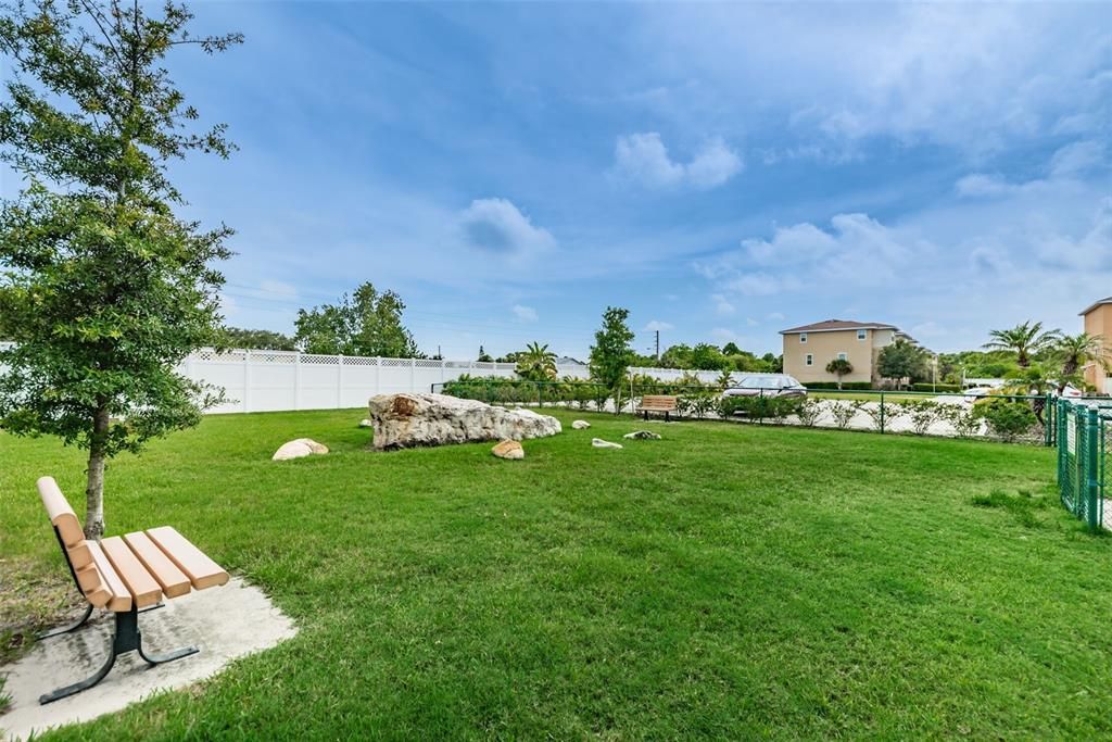 待售: $305,000 (3 贝兹, 3 浴室, 1612 平方英尺)