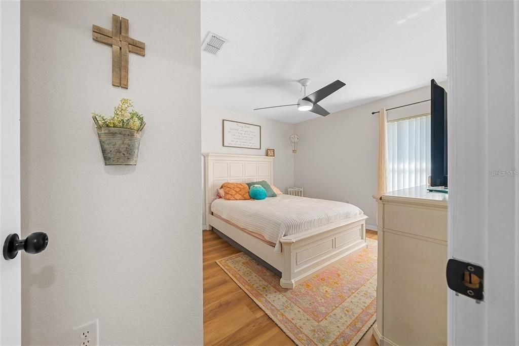 En Venta: $525,000 (3 camas, 2 baños, 1611 Pies cuadrados)