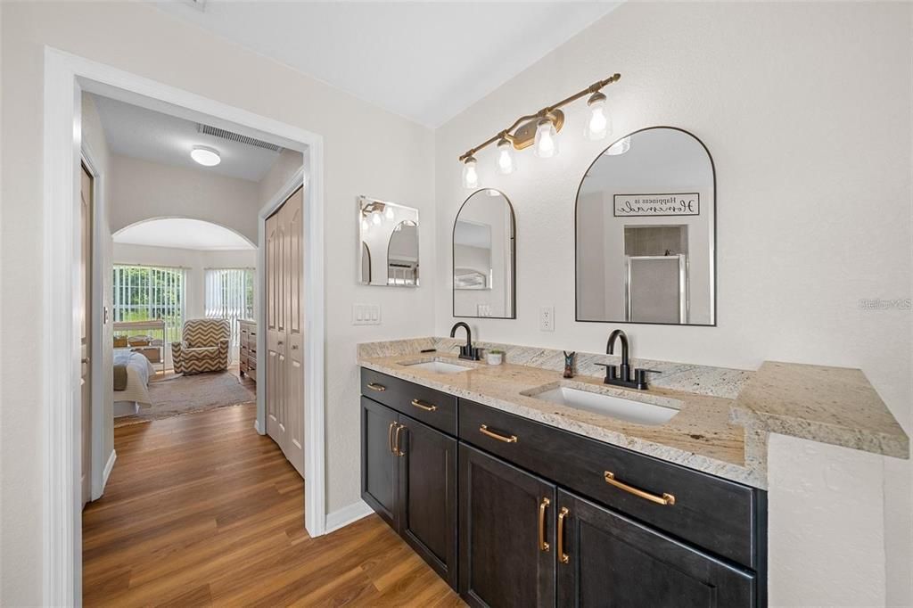 En Venta: $525,000 (3 camas, 2 baños, 1611 Pies cuadrados)